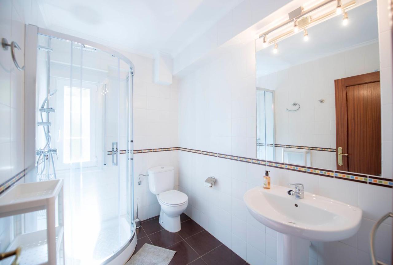 Apartamentos Turisticos Bizkar Bare Sopuerta Bagian luar foto