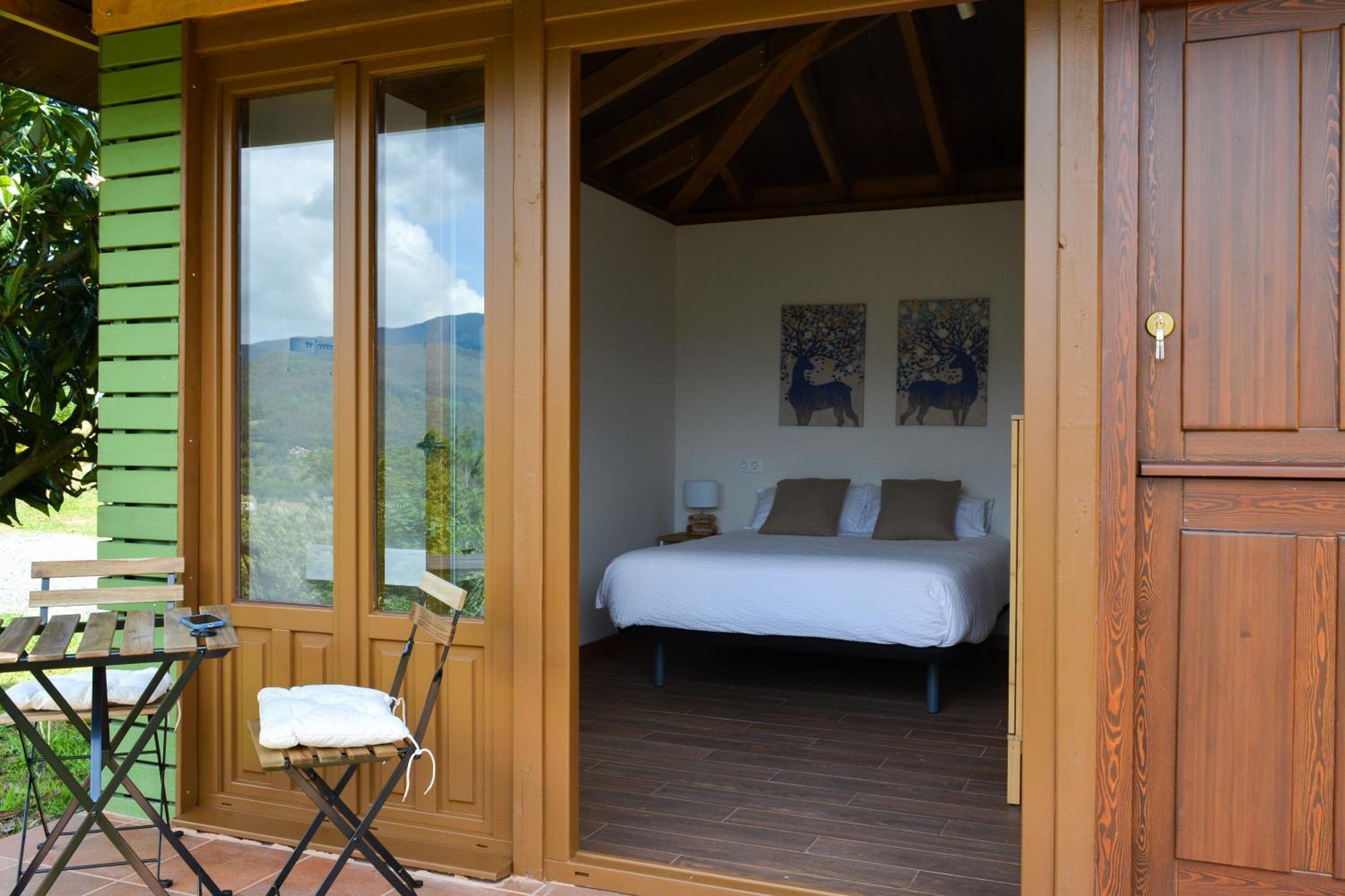 Apartamentos Turisticos Bizkar Bare Sopuerta Bagian luar foto